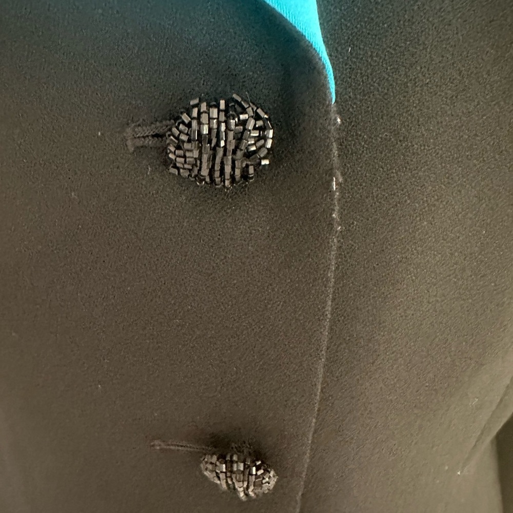 Valerie Stevens Black Suit - Picture 4 of 8
